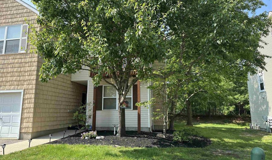 19 E Woodland Ave E101, Absecon, NJ 08201 - 2 Beds, 2 Bath