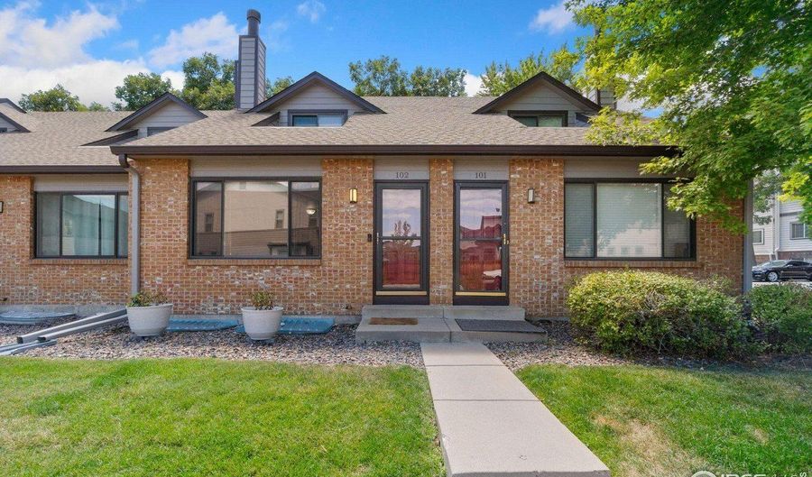 10694 W 63rd Pl, Arvada, CO 80004 - 3 Beds, 3 Bath