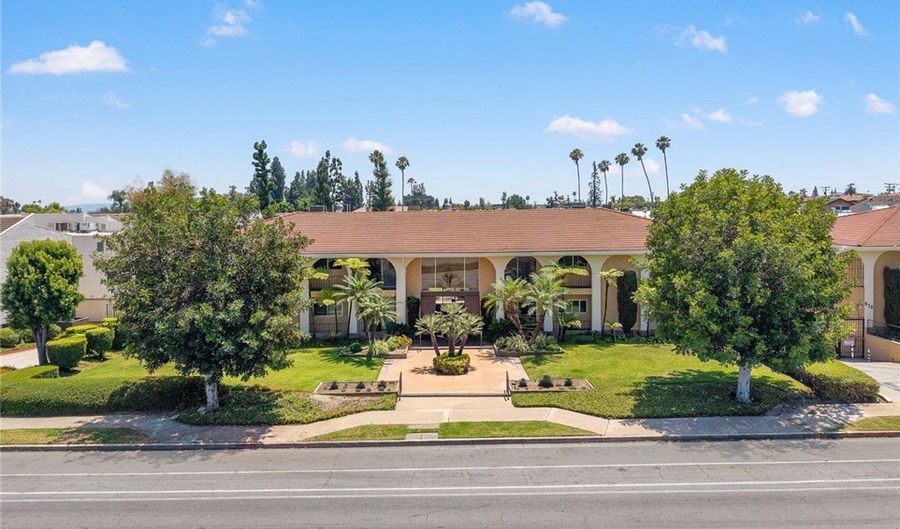 620 W Huntington 216, Arcadia, CA 91007 - 2 Beds, 2 Bath