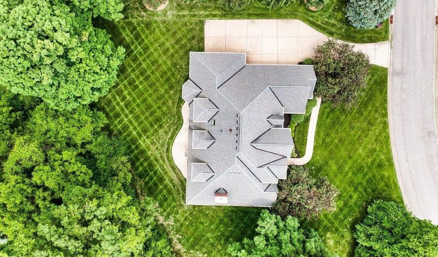 1491 Apple Farm Ln, Anderson Twp., OH 45230 - 5 Beds, 5 Bath