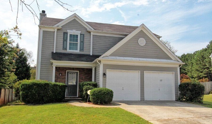 11700 Bentham Ct, Alpharetta, GA 30005 - 3 Beds, 2 Bath