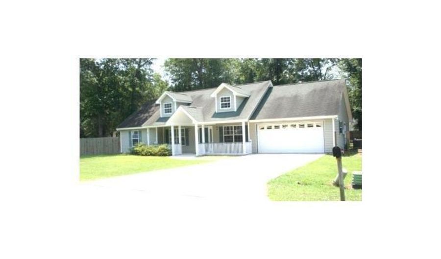 1 Sherwood Ln, Beaufort, SC 29907 - 3 Beds, 2 Bath