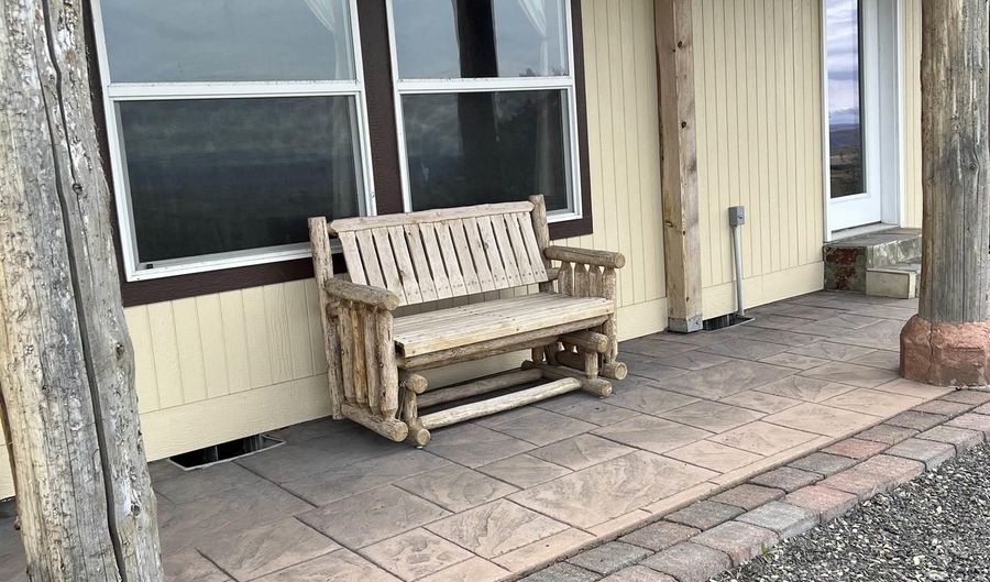 19397 Cloverland, Asotin, WA 99402 - 3 Beds, 2 Bath