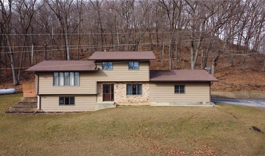 32451 Oxford Mill Rd, Cannon Falls, MN 55009 - 3 Beds, 2 Bath