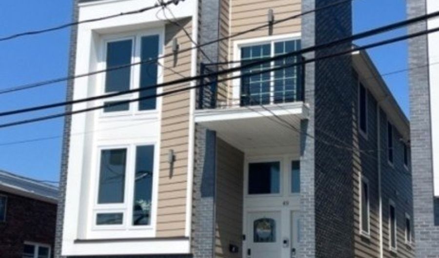 49 Rocco St, Belleville, NJ 07109 - 3 Beds, 2 Bath