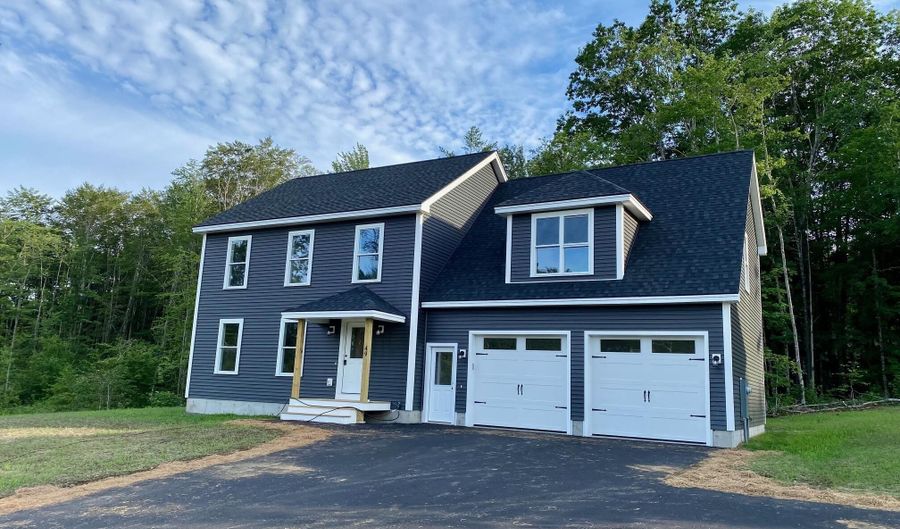 49 Woodbrey Ln, Standish, ME 04084 - 4 Beds, 3 Bath