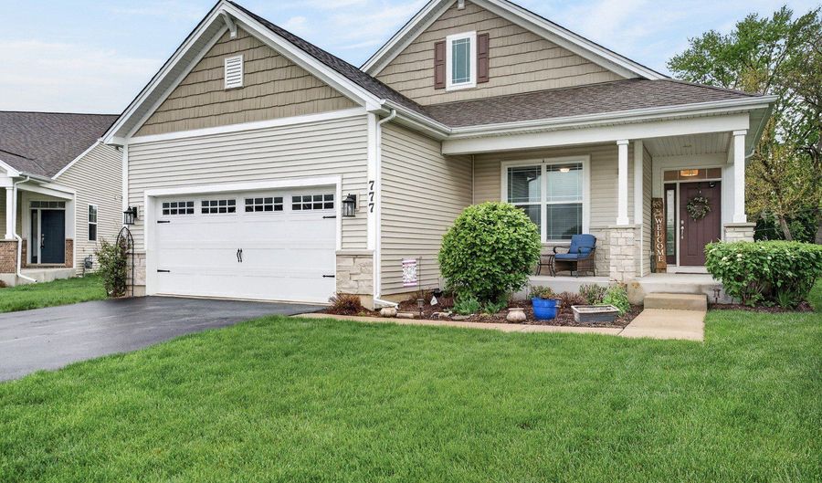 777 W Fairway Dr, Addison, IL 60101 - 2 Beds, 2 Bath