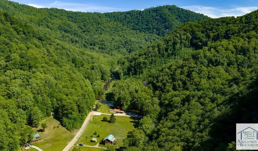 3392 Kibler Valley Rd, Ararat, VA 24053 - 3 Beds, 2 Bath