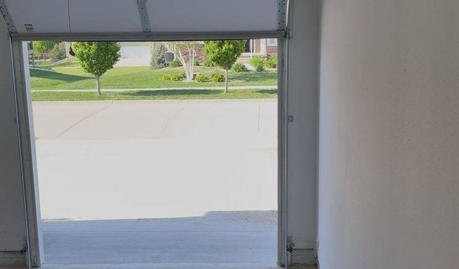 530 Jespersen Blvd, Akron, IA 51001 - 3 Beds, 2 Bath
