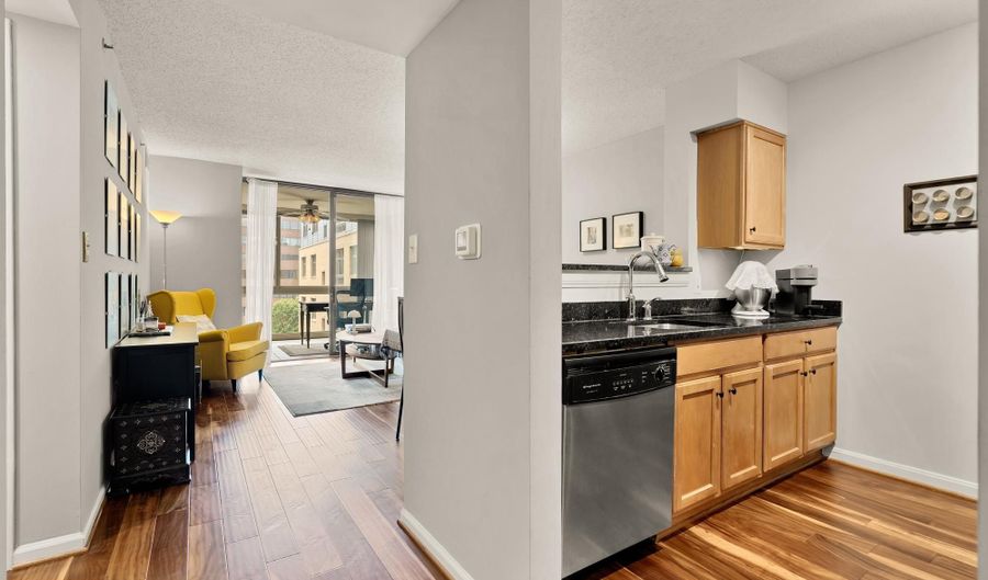1024 N UTAH St 616, Arlington, VA 22201 - 1 Beds, 1 Bath