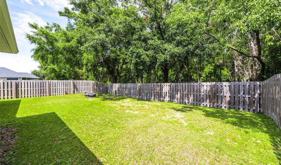 12452 NW 162ND Dr, Alachua, FL 32615 - 3 Beds, 2 Bath