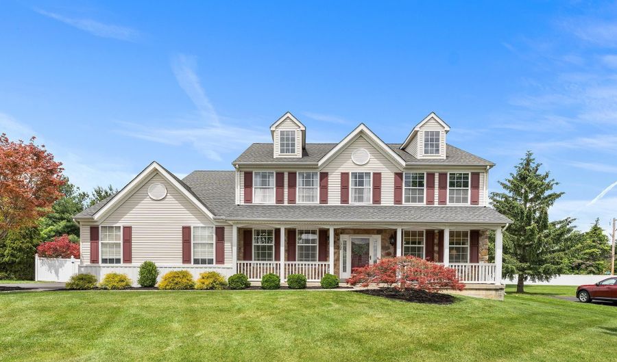 1368 JASPER Dr, Ambler, PA 19002 - 4 Beds, 3 Bath