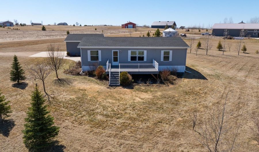 10531 Cormorant Meadows Dr, Audubon, MN 56511 - 3 Beds, 2 Bath