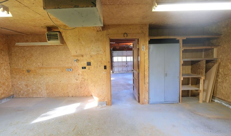 758 Weston Andover Rd, Andover, VT 05143 - 4 Beds, 4 Bath