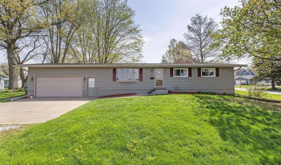 502 NW 9TH Ave, Aledo, IL 61231 - 3 Beds, 2 Bath