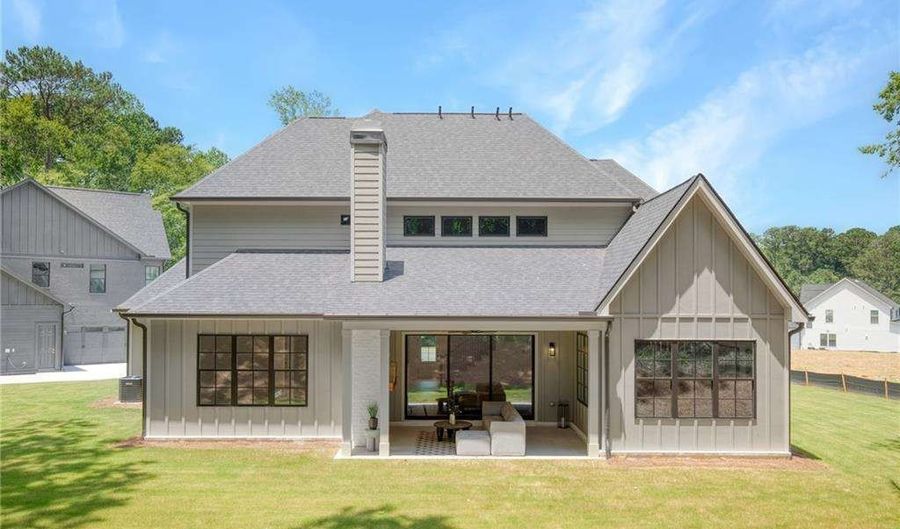 3845 Town Farms, Peachtree Corners, GA 30092 - 5 Beds, 5 Bath