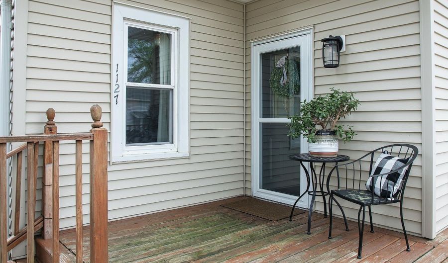 1127 Parriott, Aplington, IA 50604 - 3 Beds, 2 Bath