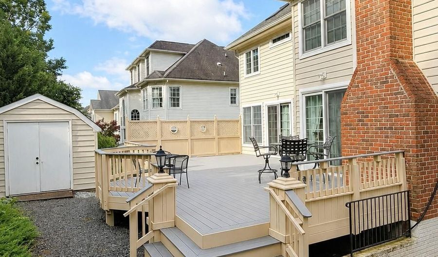 20964 NIGHTSHADE Pl, Ashburn, VA 20147 - 5 Beds, 6 Bath