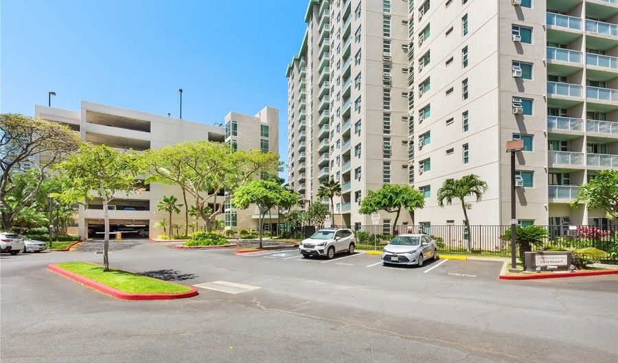 3009 Ala Makahala Pl 504, Honolulu, HI 96818 - 2 Beds, 1 Bath