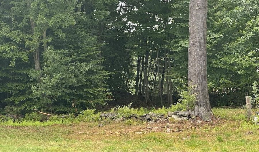 Stow Drive lot 012-A001-021 2.33 Acres, Chesterfield, NH 03466 - 0 Beds, 0 Bath