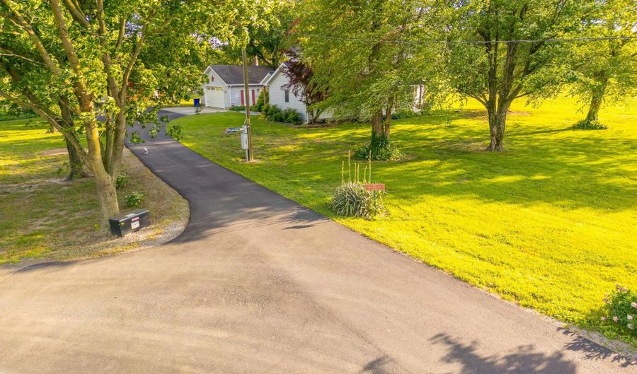 14930 BLANCHARD Rd, Bridgeville, DE 19933 - 4 Beds, 3 Bath