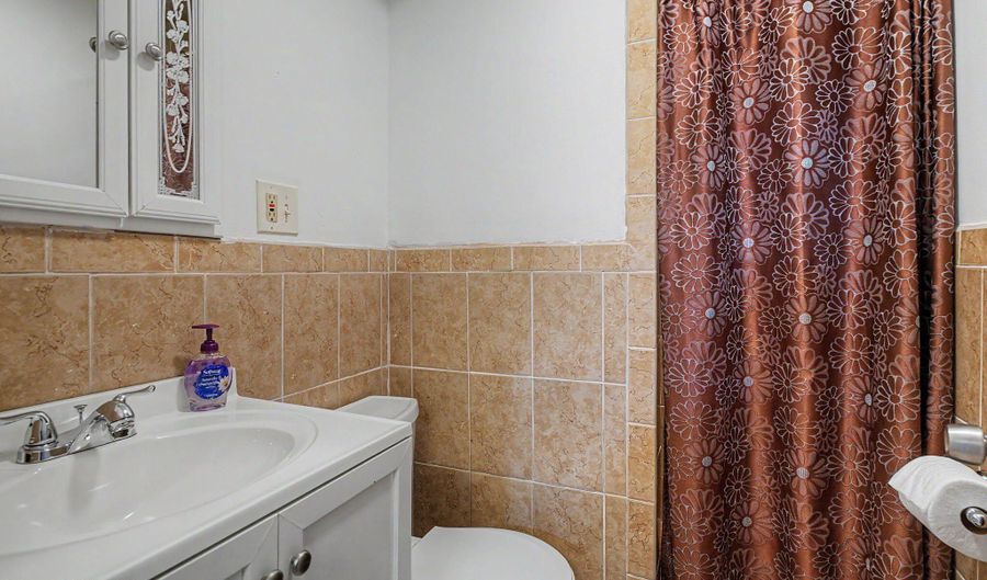 601 4th Ave 1, Asbury Park, NJ 07712 - 3 Beds, 2 Bath