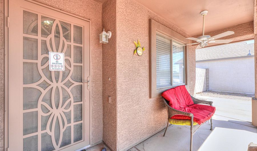 9438 W TROY Dr, Arizona City, AZ 85123 - 3 Beds, 2 Bath