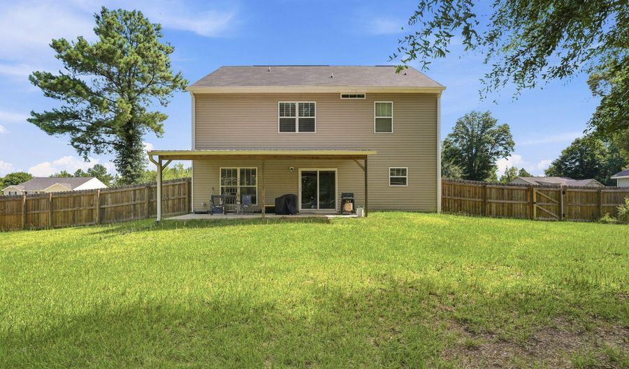 192 Lacebark Pine Way, Beech Island, SC 29842 - 4 Beds, 3 Bath
