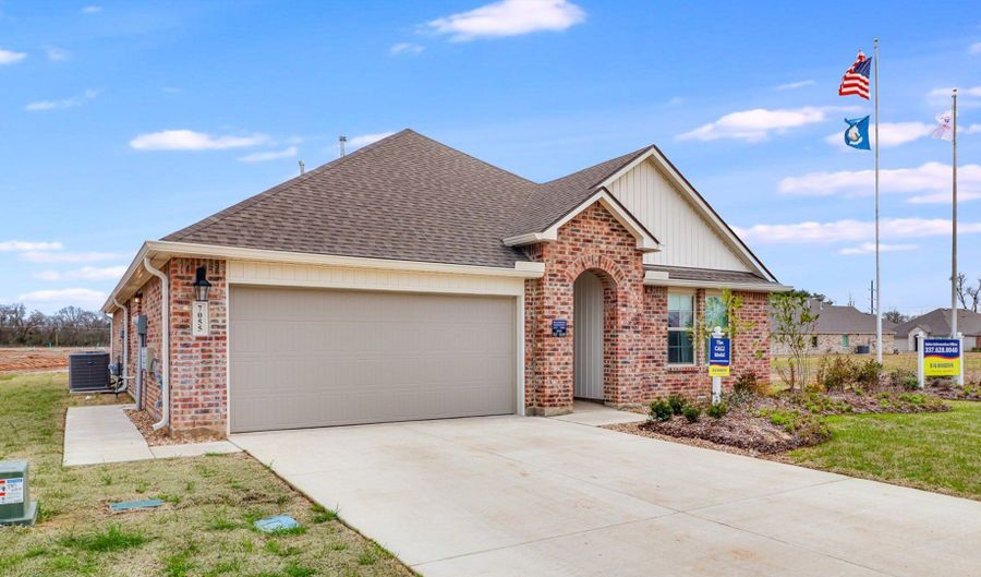 7042 Bexley Ct, Alexandria, LA 71303 - 3 Beds, 2 Bath