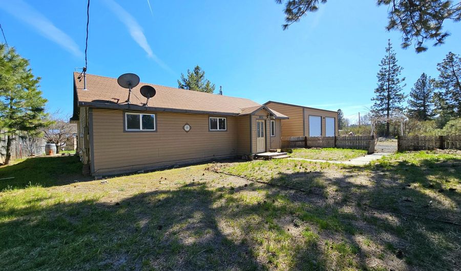 427 Chiloquin Blvd, Chiloquin, OR 97624 - 3 Beds, 1 Bath