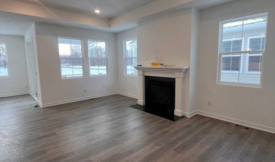 2176 Myla Way, Amherst, OH 44001 - 2 Beds, 2 Bath