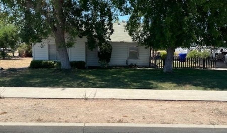 12182 5th St, Yucaipa, CA 92399 - 3 Beds, 1 Bath