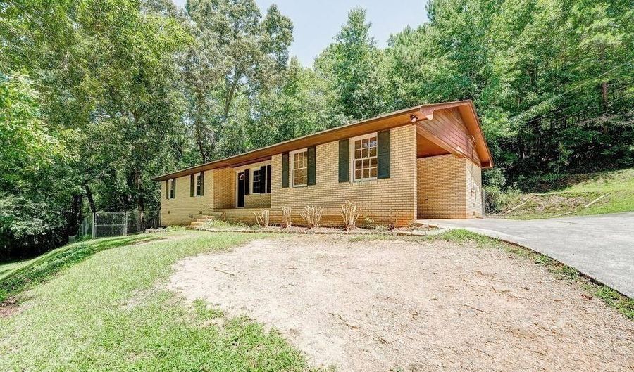 3209 Wax Rd SE, Aragon, GA 30104 - 3 Beds, 2 Bath