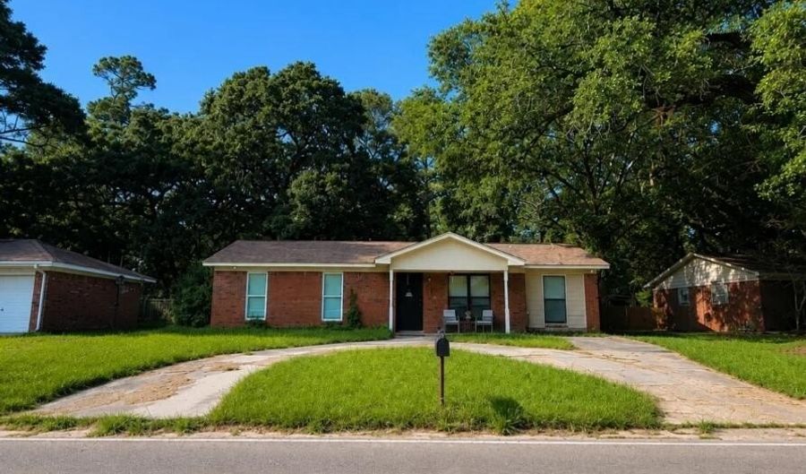 15916 Big Ridge Rd, Biloxi, MS 39532 - 3 Beds, 2 Bath