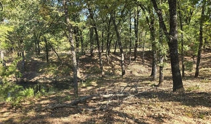 827 Acorn, Ardmore, OK 73401 - 3 Beds, 2 Bath