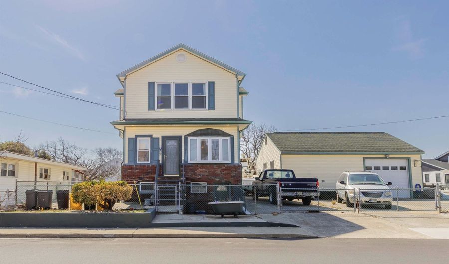 120 Wildwood, Villas, NJ 08251 - 3 Beds, 2 Bath