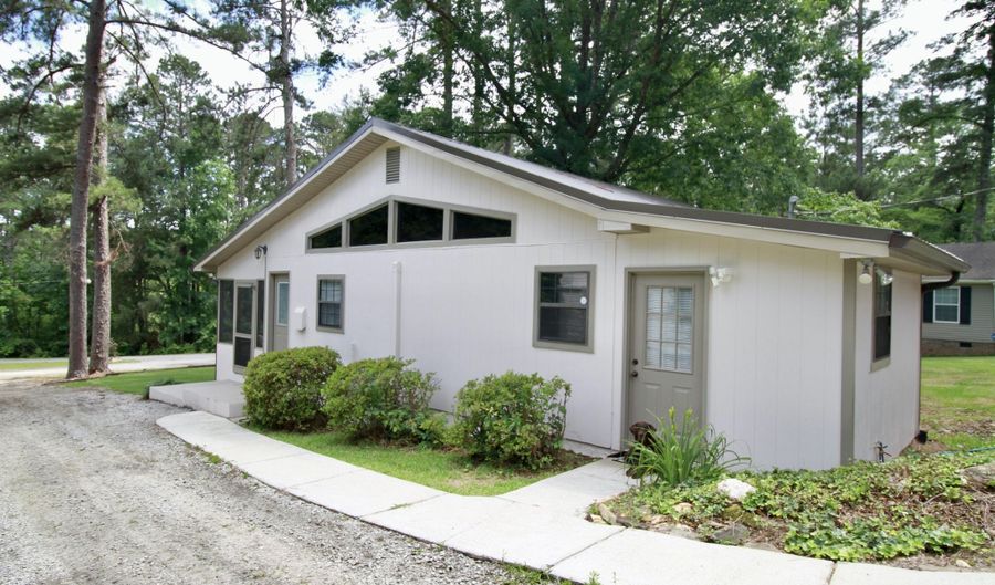 1321 Leverette Ave, Lincolnton, GA 30817 - 3 Beds, 2 Bath