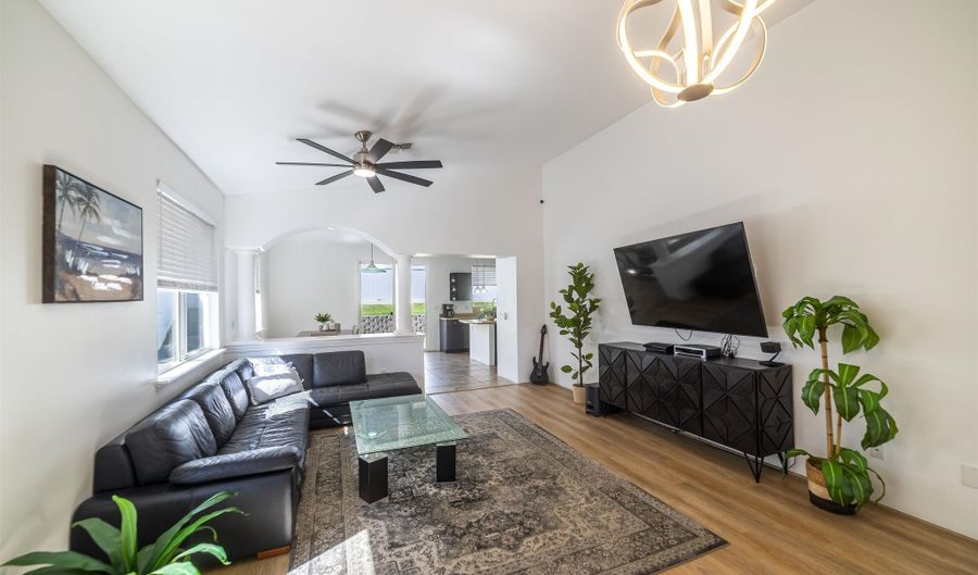 70 Hoku Puhipaka St, Kahului, HI 96732 - 3 Beds, 2 Bath