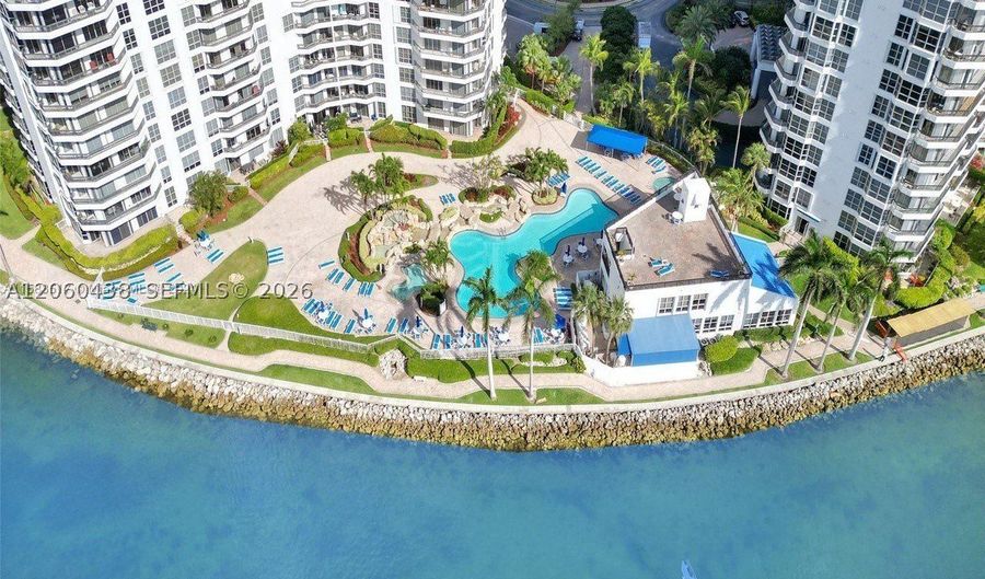 19101 NE 36th Ct 1811, Aventura, FL 33180 - 2 Beds, 3 Bath