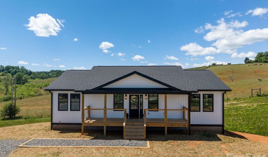 33 Pilgrims Path Ln, Alexander, NC 28701 - 3 Beds, 2 Bath