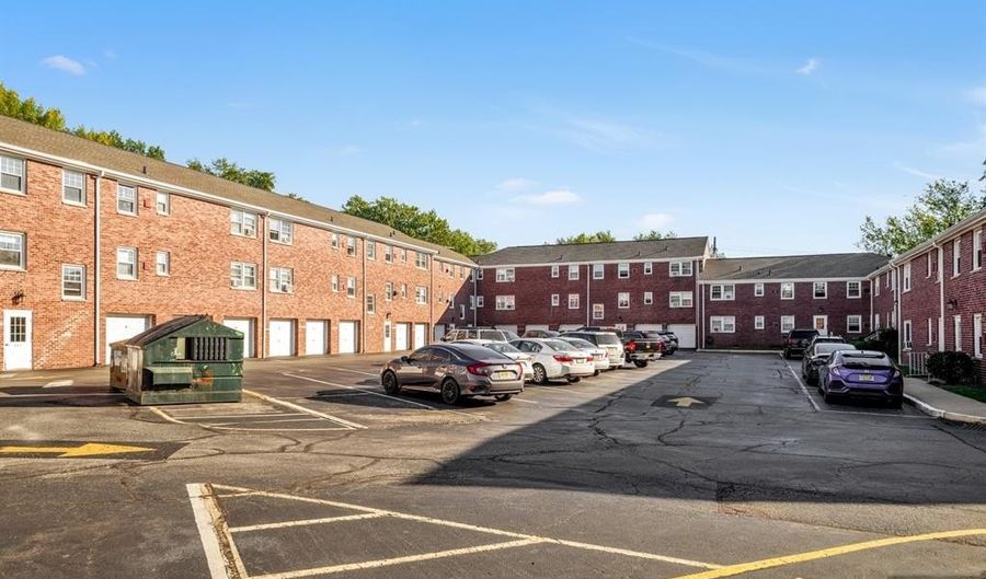 6 Gainesborough 1B, River Edge, NJ 07661 - 2 Beds, 1 Bath