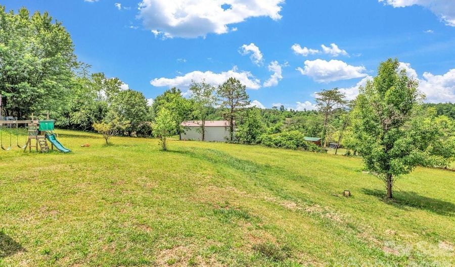 12 Green Cove Ln, Alexander, NC 28701 - 3 Beds, 2 Bath