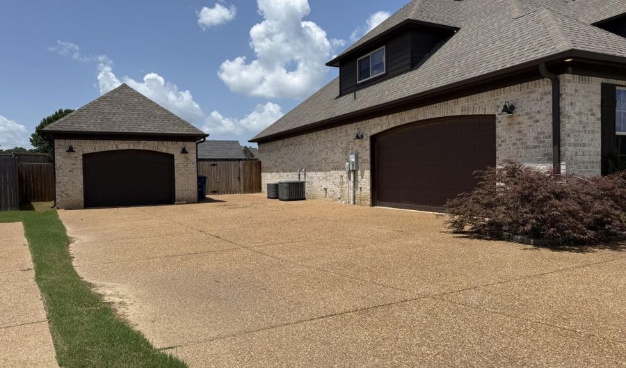 91 NUGGET Cv, Atoka, TN 38004 - 4 Beds, 4 Bath