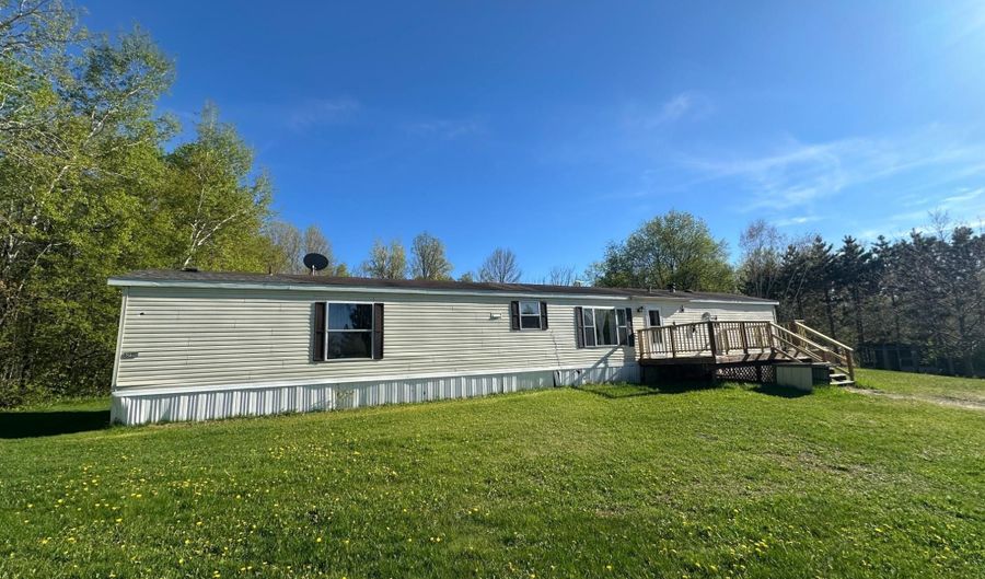 5327 BROADWAY St, Argonne, WI 54511 - 3 Beds, 2 Bath