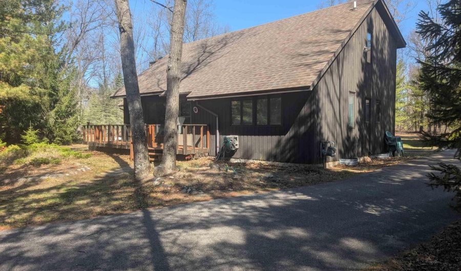 6348 Jackpine Trl, Alger, MI 48610 - 4 Beds, 3 Bath