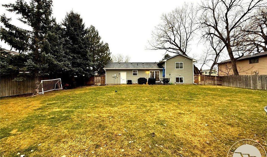 1725 Broadview Dr, Billings, MT 59105 - 4 Beds, 2 Bath