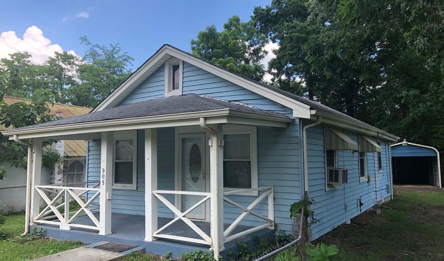 905 13th St, Altavista, VA 24517 - 2 Beds, 1 Bath