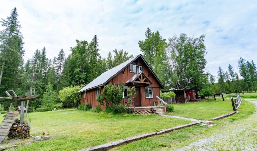 5692 Meadow Creek Rd, Bonners Ferry, ID 83805 - 2 Beds, 1 Bath