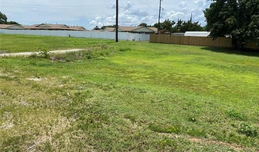 Lonnie Abbott, Ada, OK 74820 - 0 Beds, 0 Bath