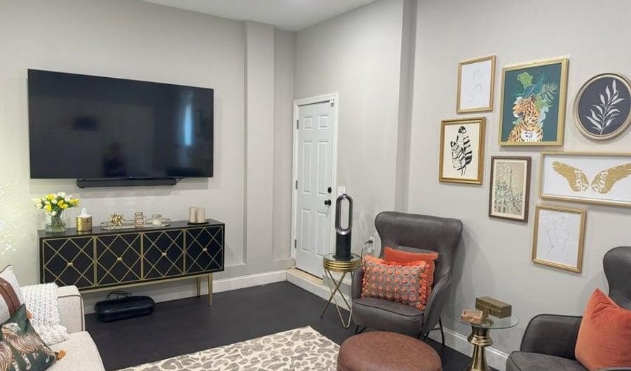 28 BIRCH St, Beachwood, NJ 08722 - 3 Beds, 1 Bath